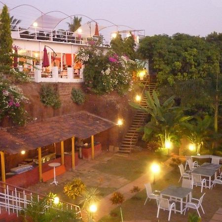 Octave Rococco Morjim Hotel Pernem Exterior photo