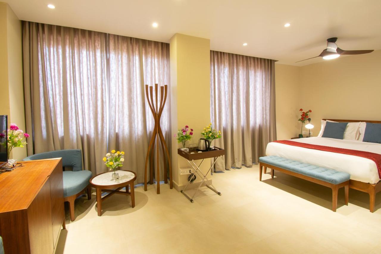 Octave Rococco Morjim Hotel Pernem Exterior photo