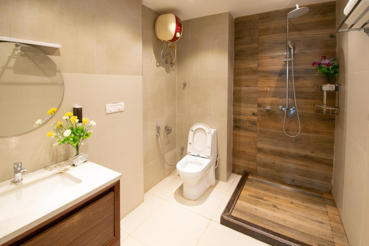 Octave Rococco Morjim Hotel Pernem Exterior photo