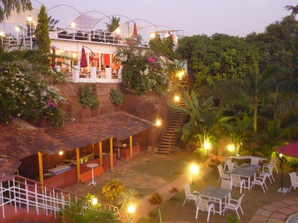 Octave Rococco Morjim Hotel Pernem Exterior photo