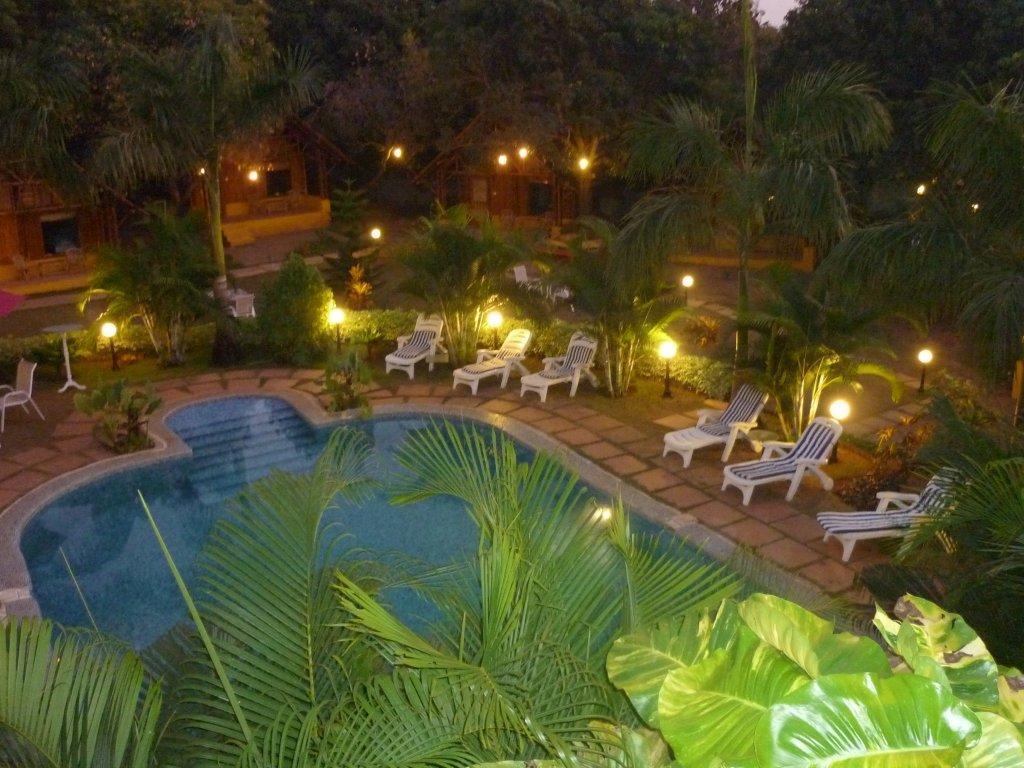 Octave Rococco Morjim Hotel Pernem Exterior photo